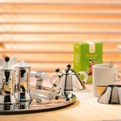 AlessiSalzstreuer Michael Graves