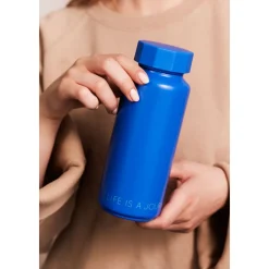 Design LettersThermoflasche 0,5 l Ton-auf-Ton Life is a journey blau