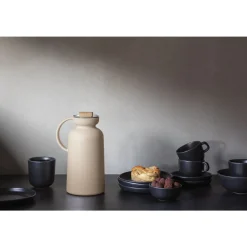 Eva SoloIsolierkanne 1l -- Silhouette Beige ~