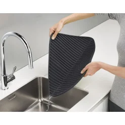 Joseph JosephAbtropfmatte 31x43,5 cm grau Flume