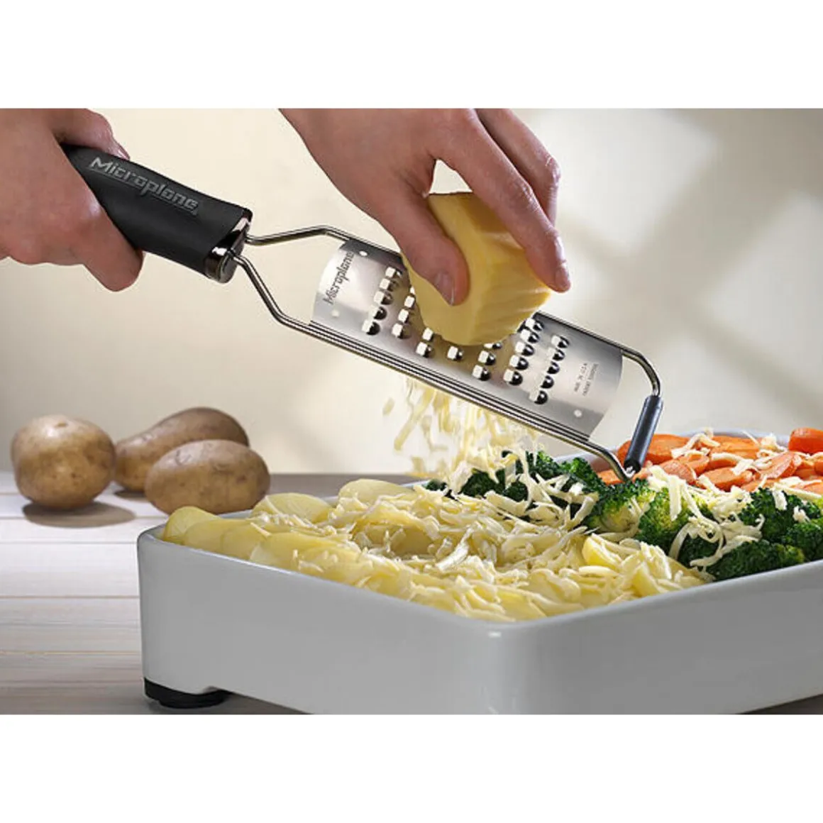 MicroplaneReibe sehr grob 31 cm Gourmet schwarz