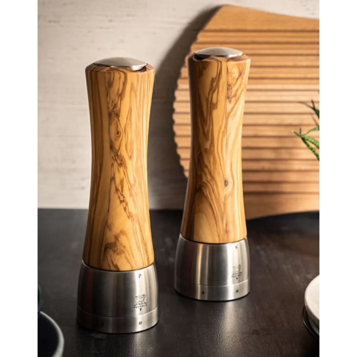 PeugeotPfeffermühle 16 cm Madras u'Select Olivenholz