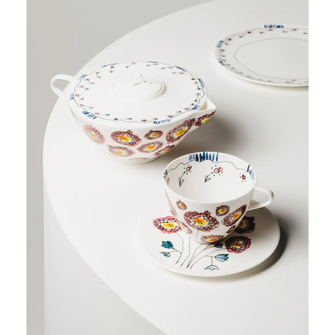 SeraxTeekanne 20x16x11 cm Midnight Flowers Anemone Milk Mauve