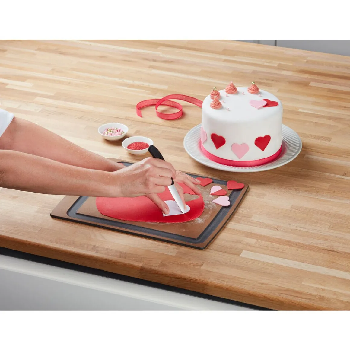 VictorinoxGemüsemesser 8 cm Swiss Classic schwarz